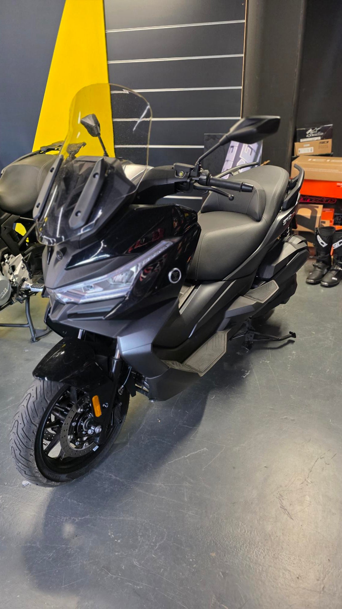VOGE Scooter SR4 RADAR- DEMO